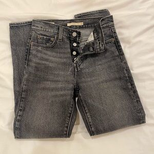 Levi’s Wedgie Icon